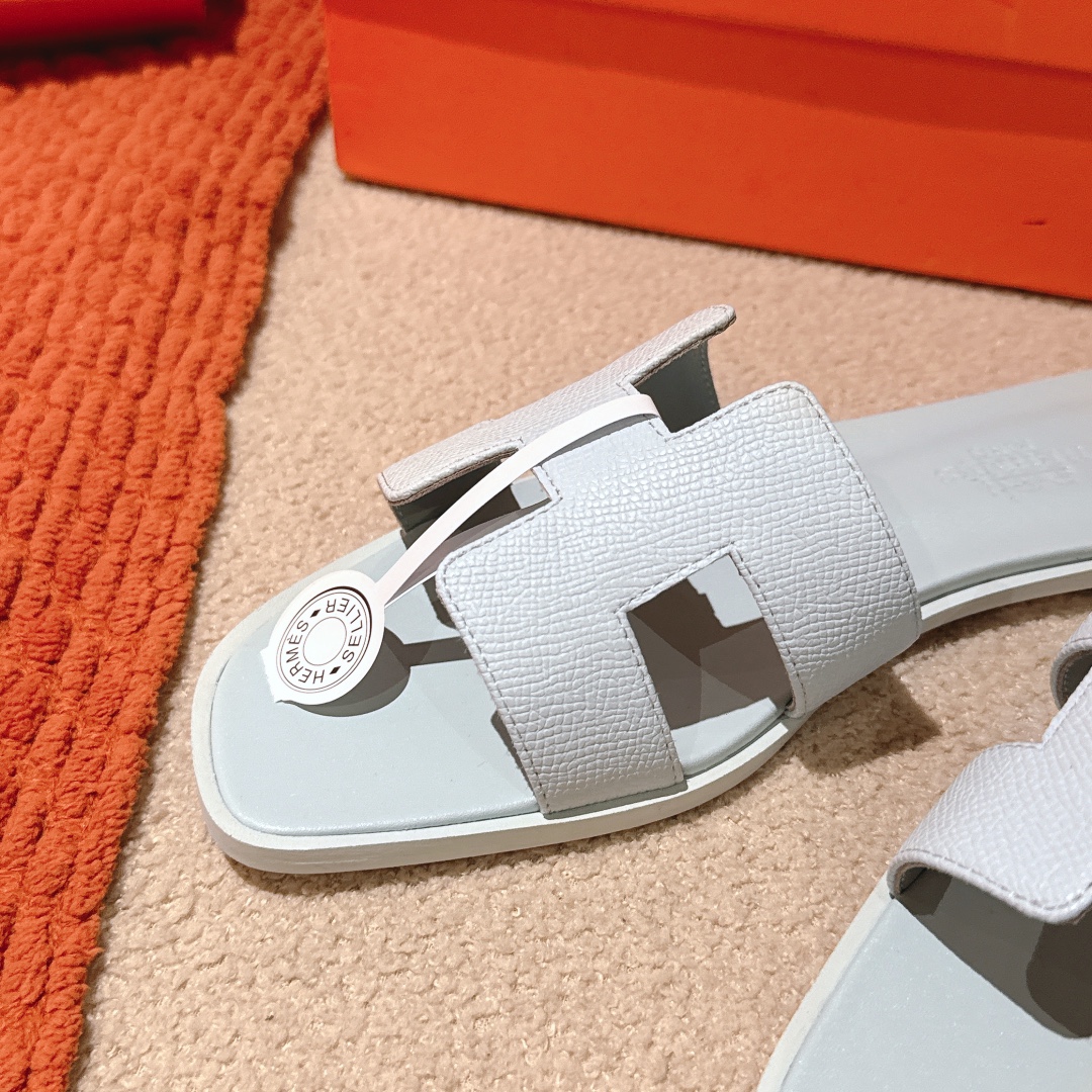 HERMES  00439