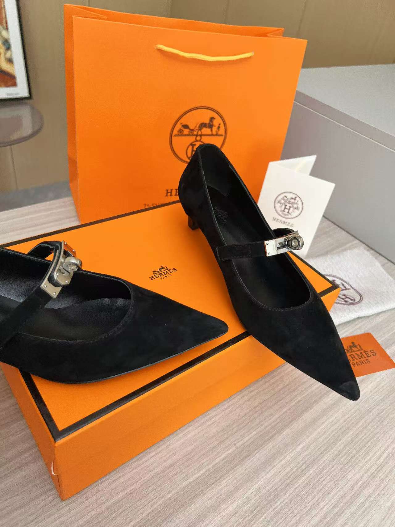 HERMES 00449