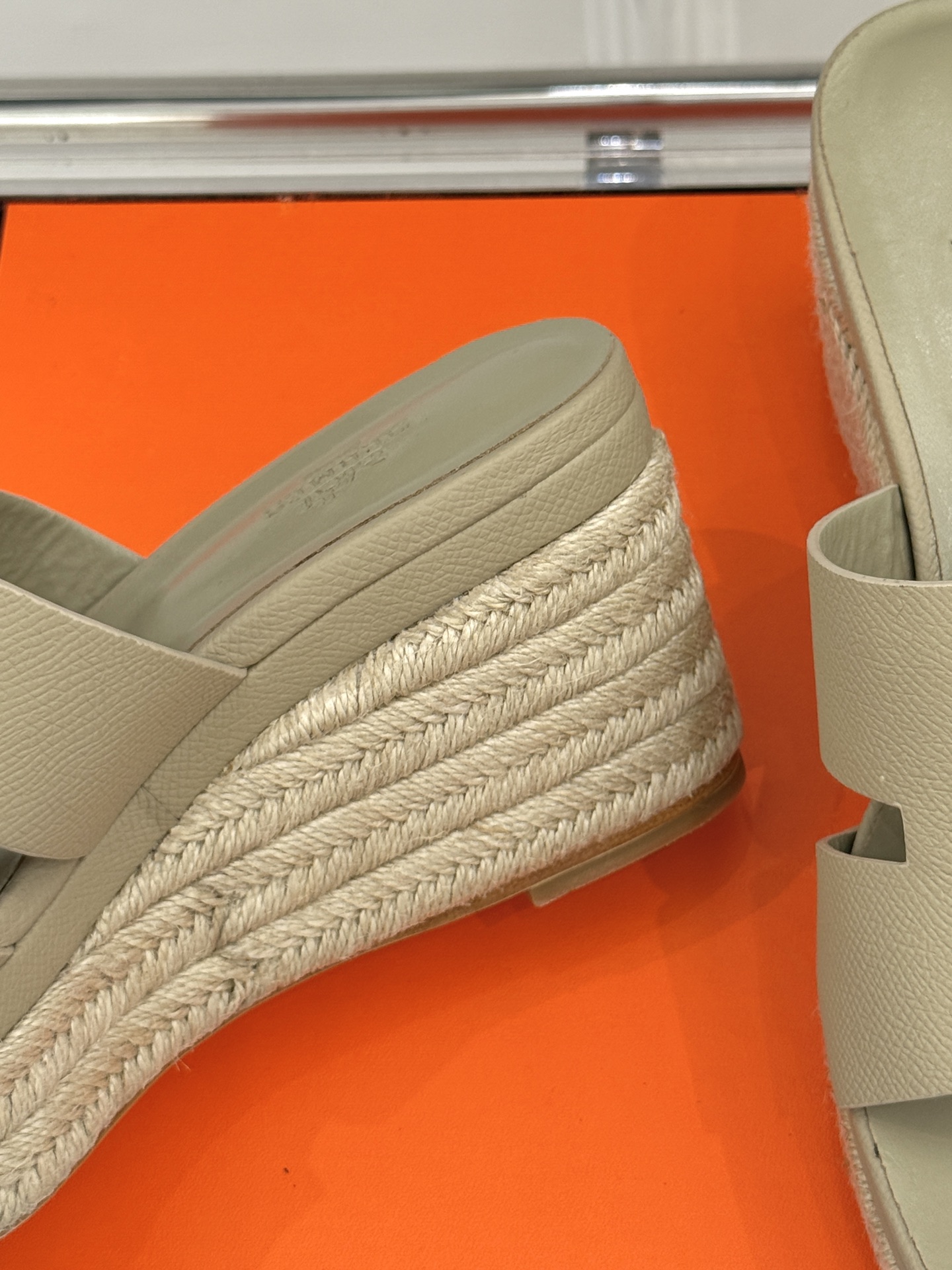 HERMES  00459
