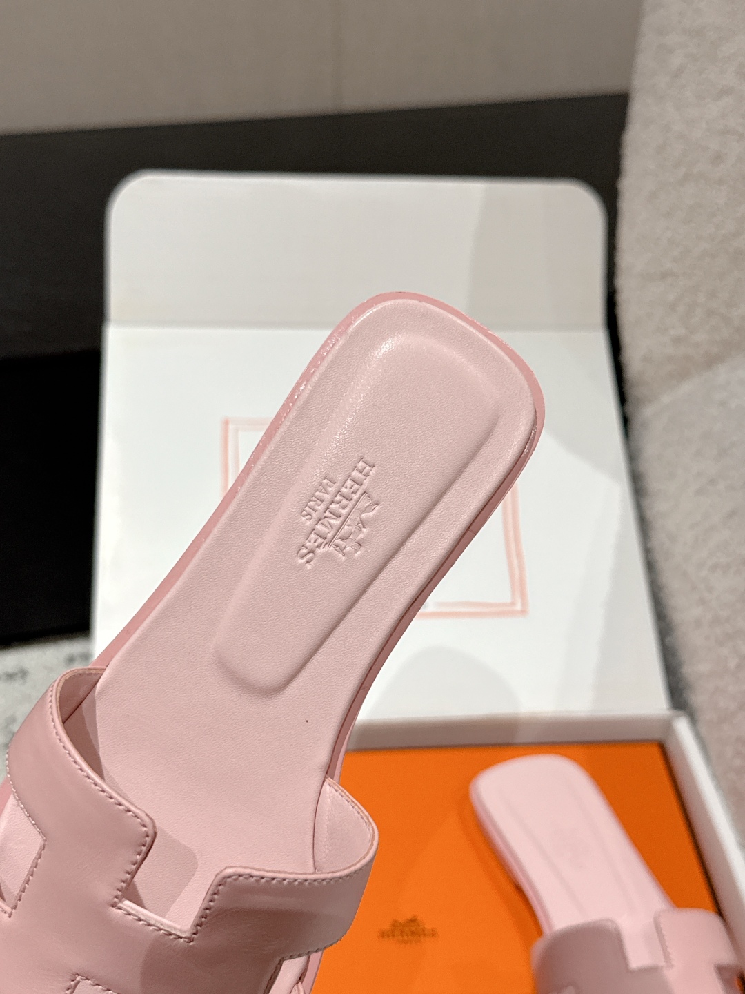 HERMES  00469