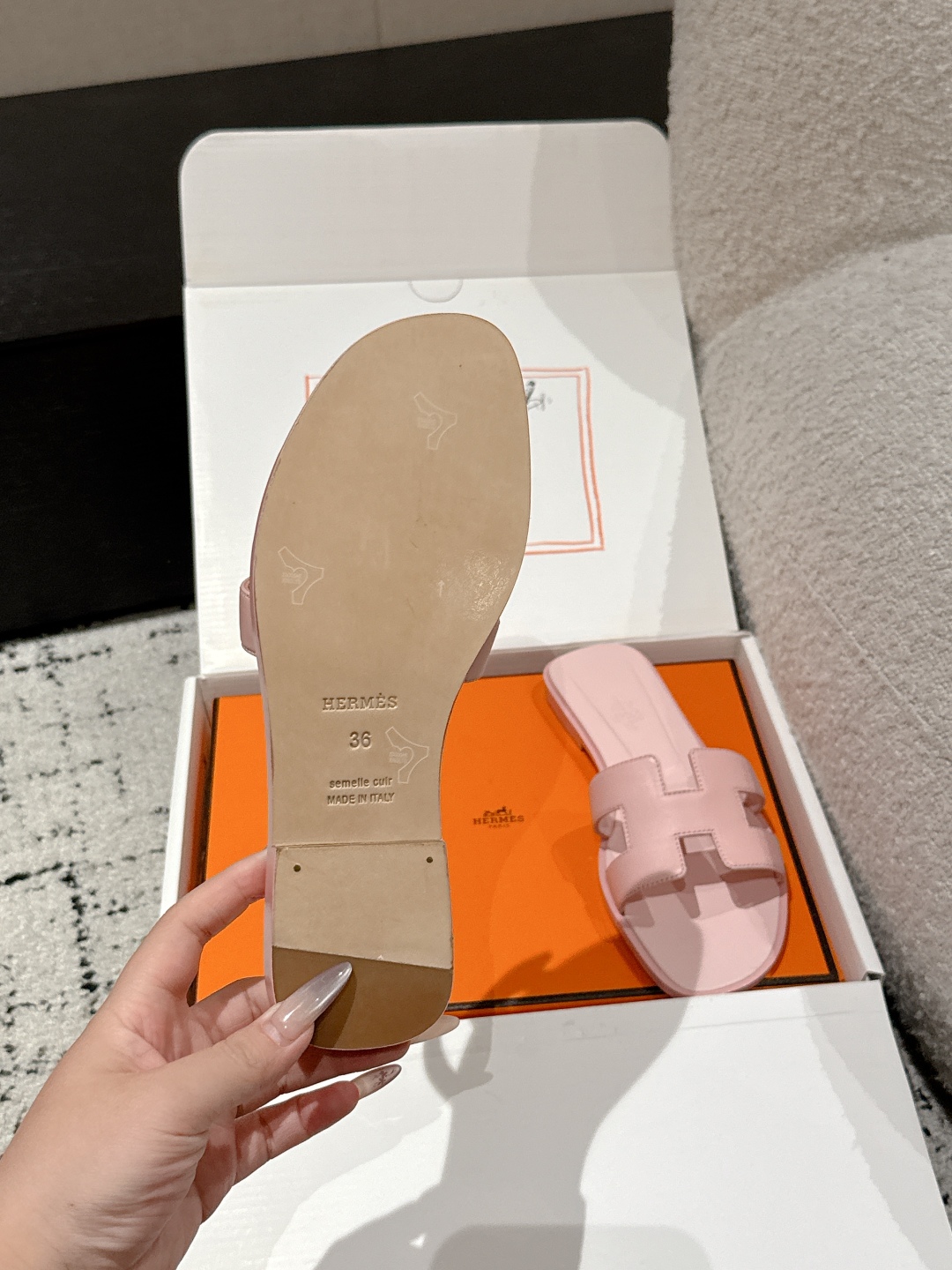 HERMES  00469