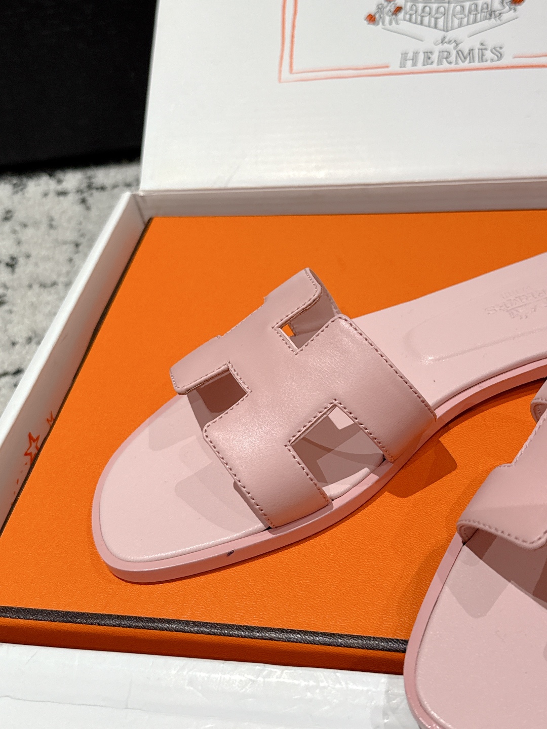 HERMES  00469