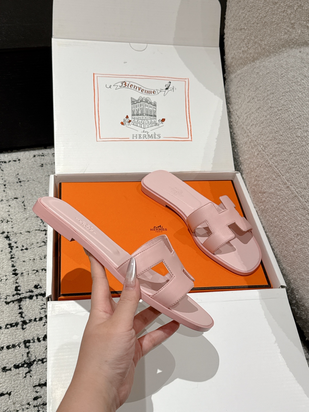 HERMES  00469