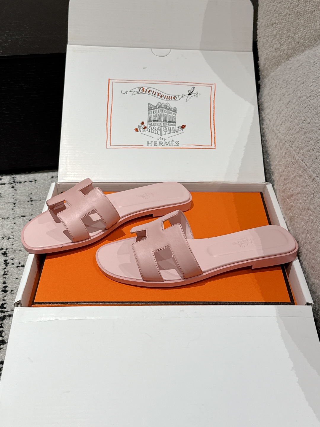 HERMES  00469