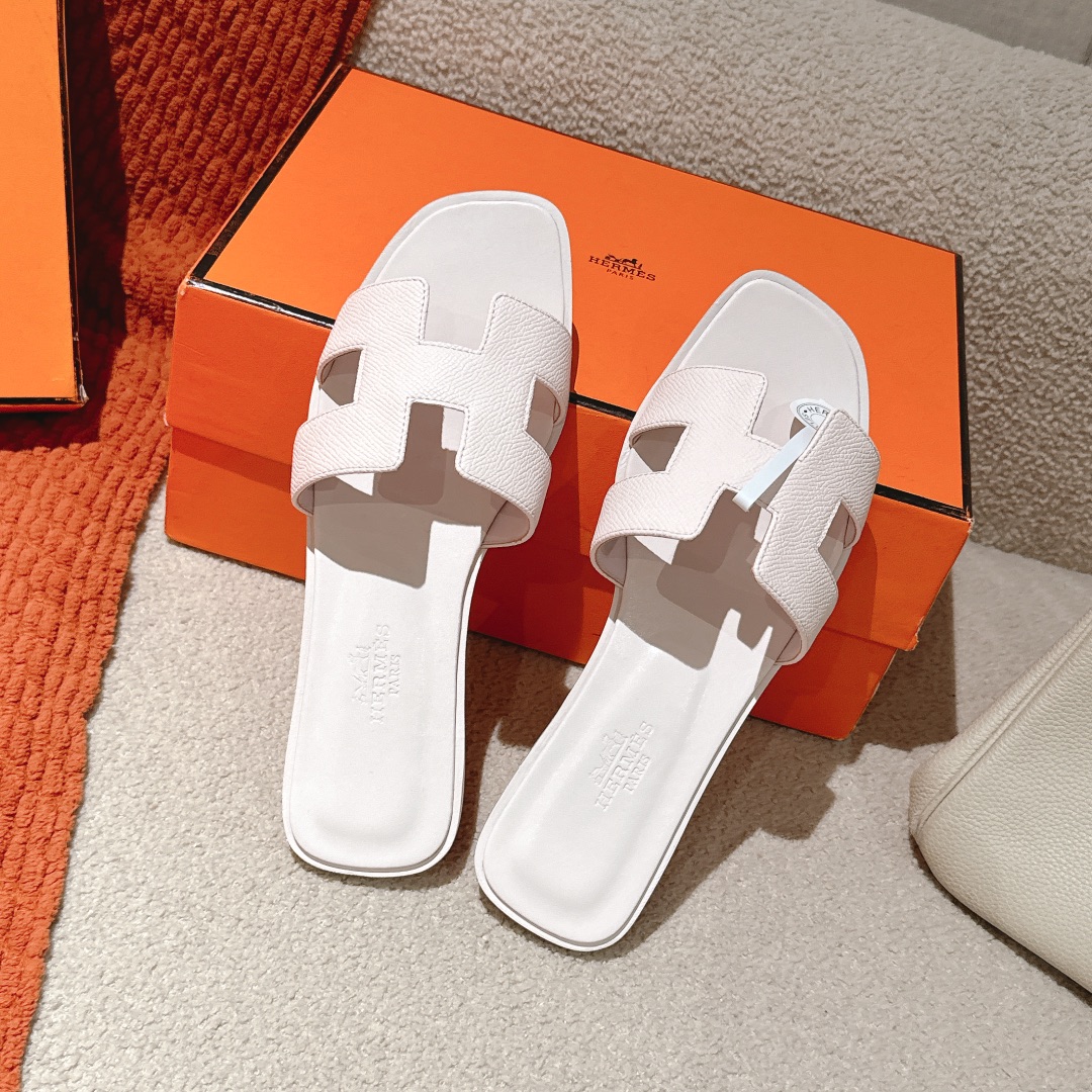 HERMES  00479