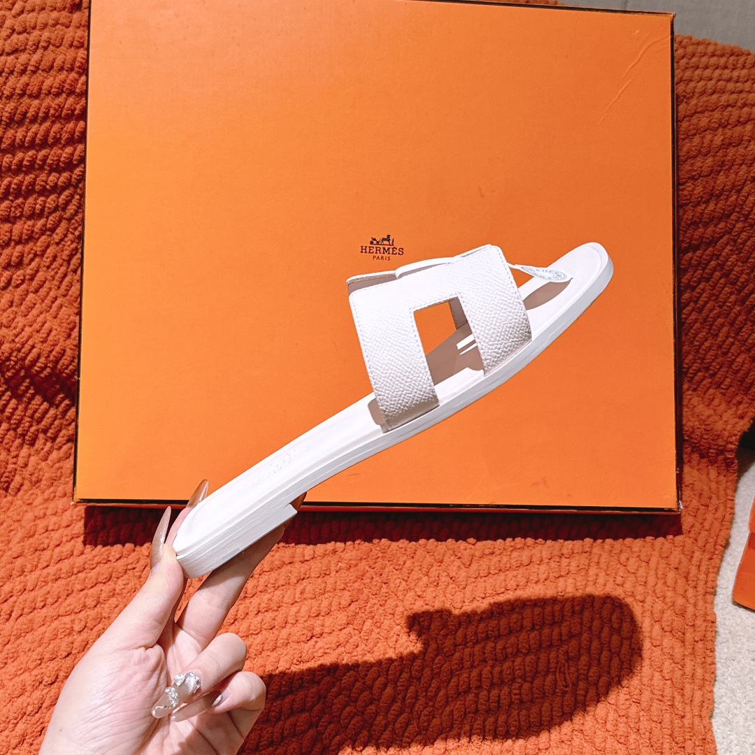 HERMES  00479