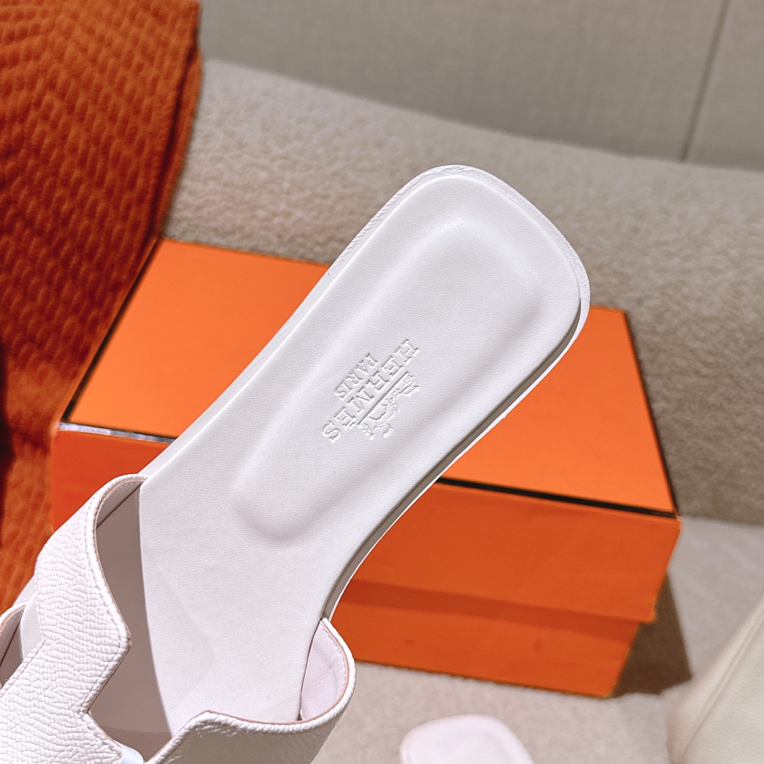 HERMES  00479