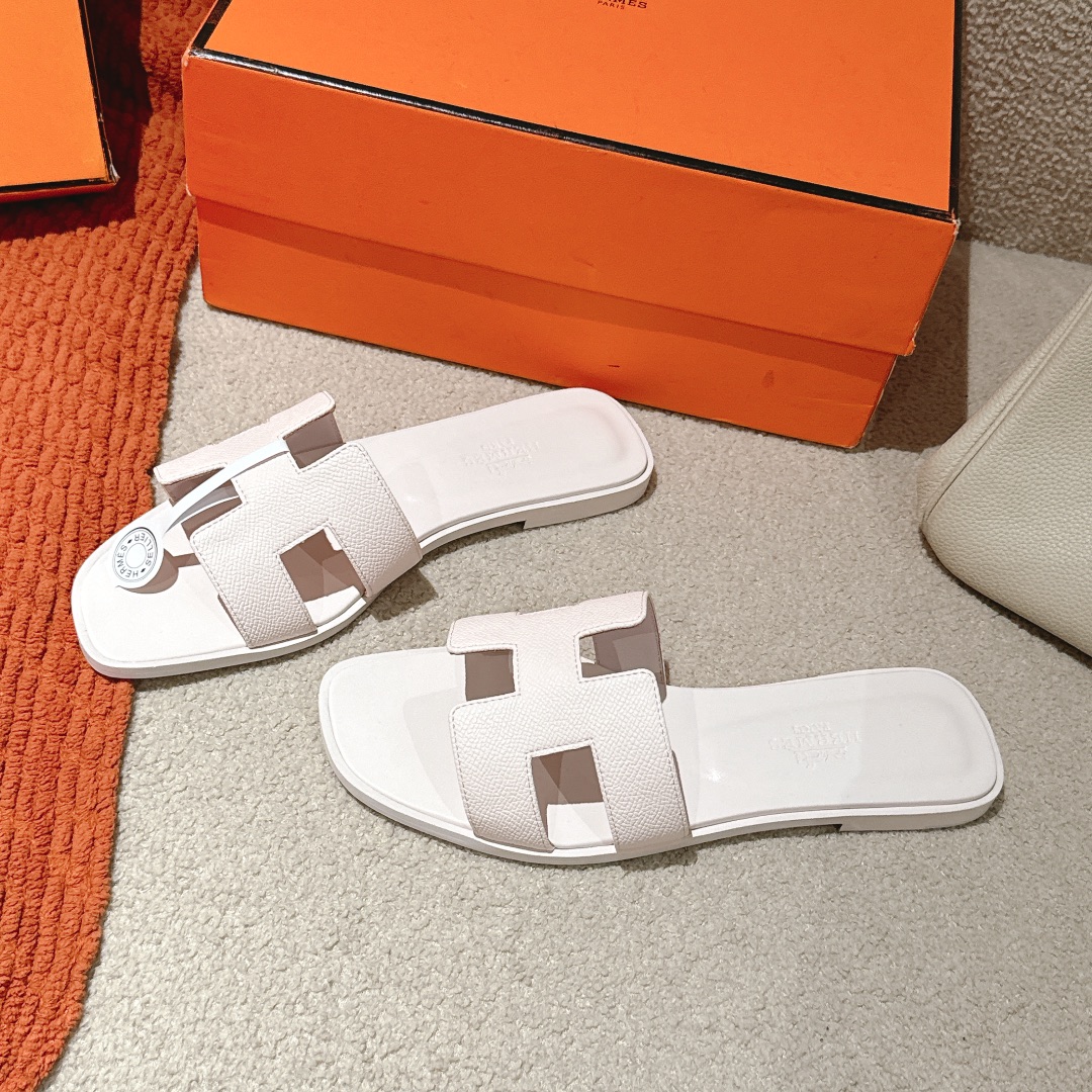 HERMES  00479