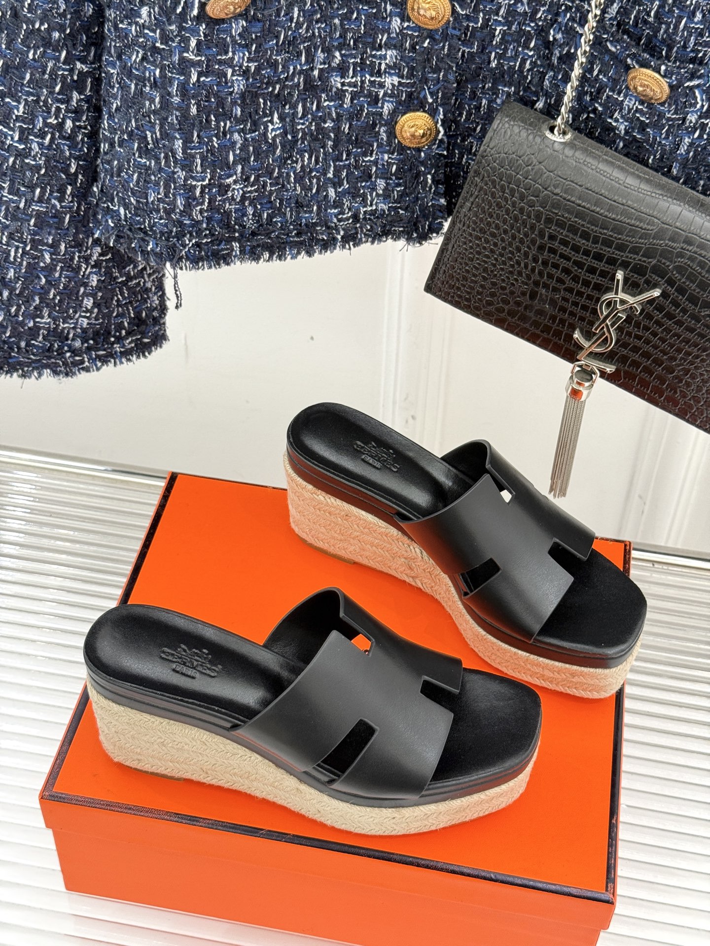 HERMES  00489