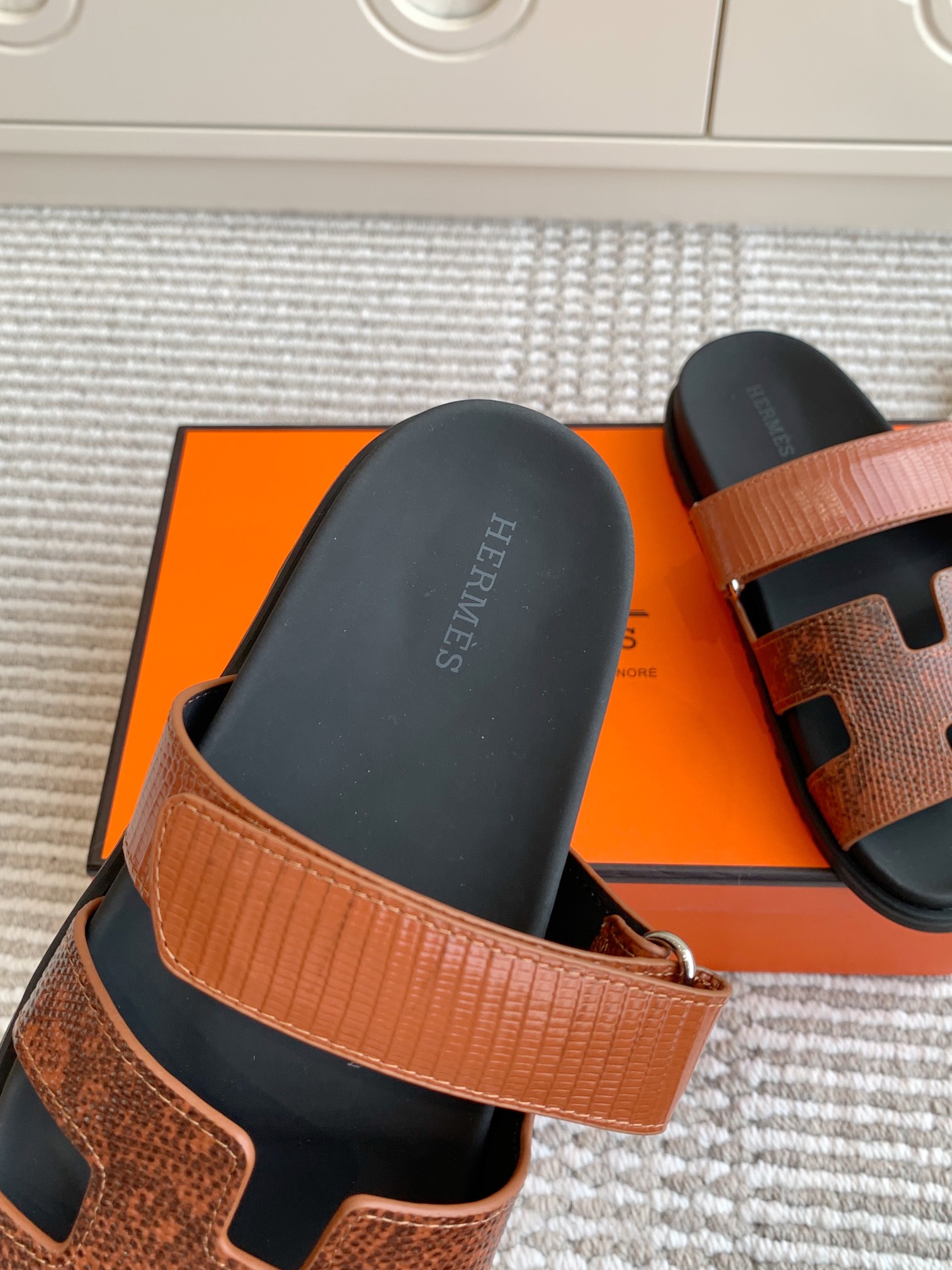 HERMES 00489
