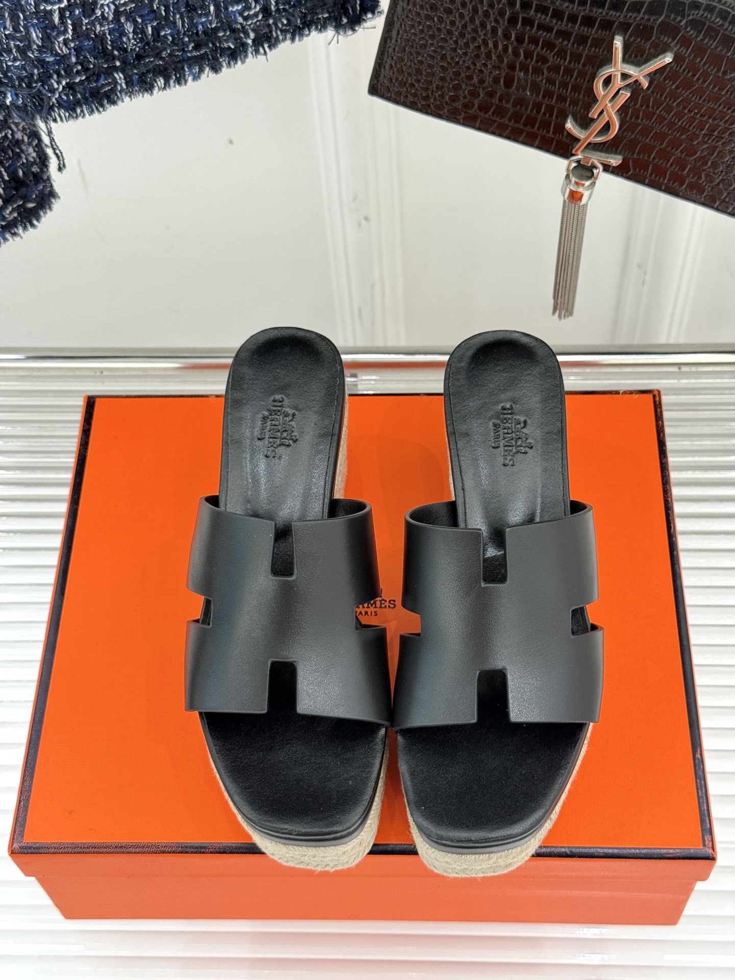 HERMES  00489