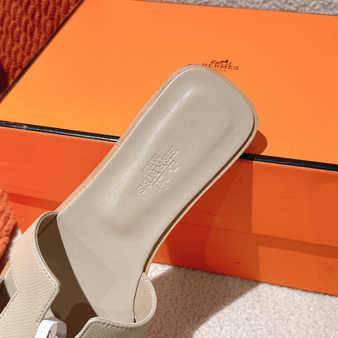 HERMES 00499 HERMES 00499