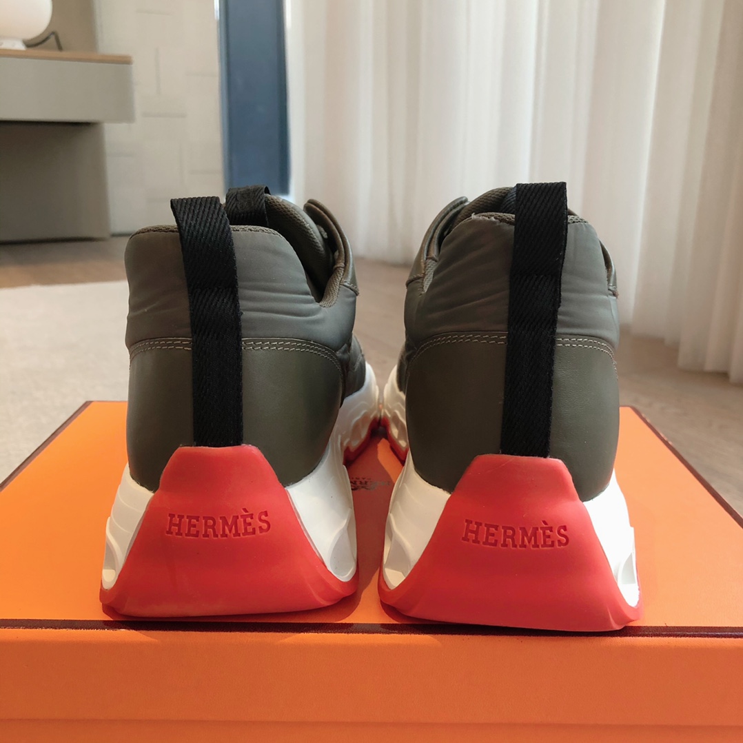 HERMES 00499 HERMES 00499