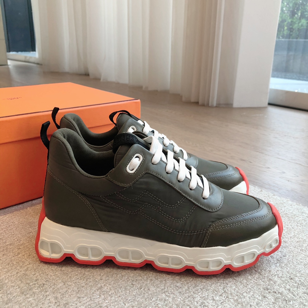 HERMES 00499 HERMES 00499
