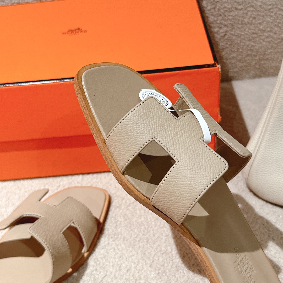 HERMES 00499 HERMES 00499