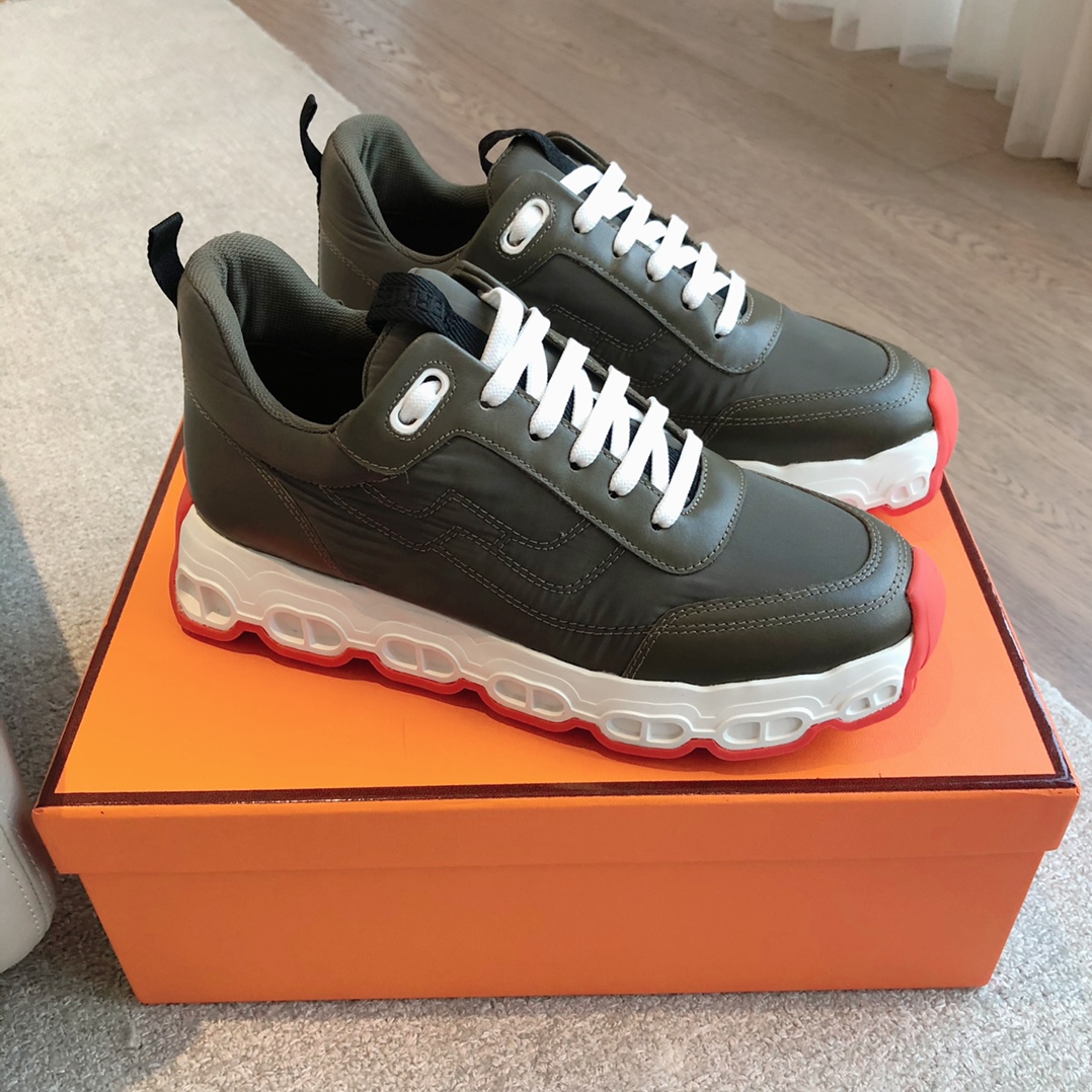 HERMES 00499 HERMES 00499