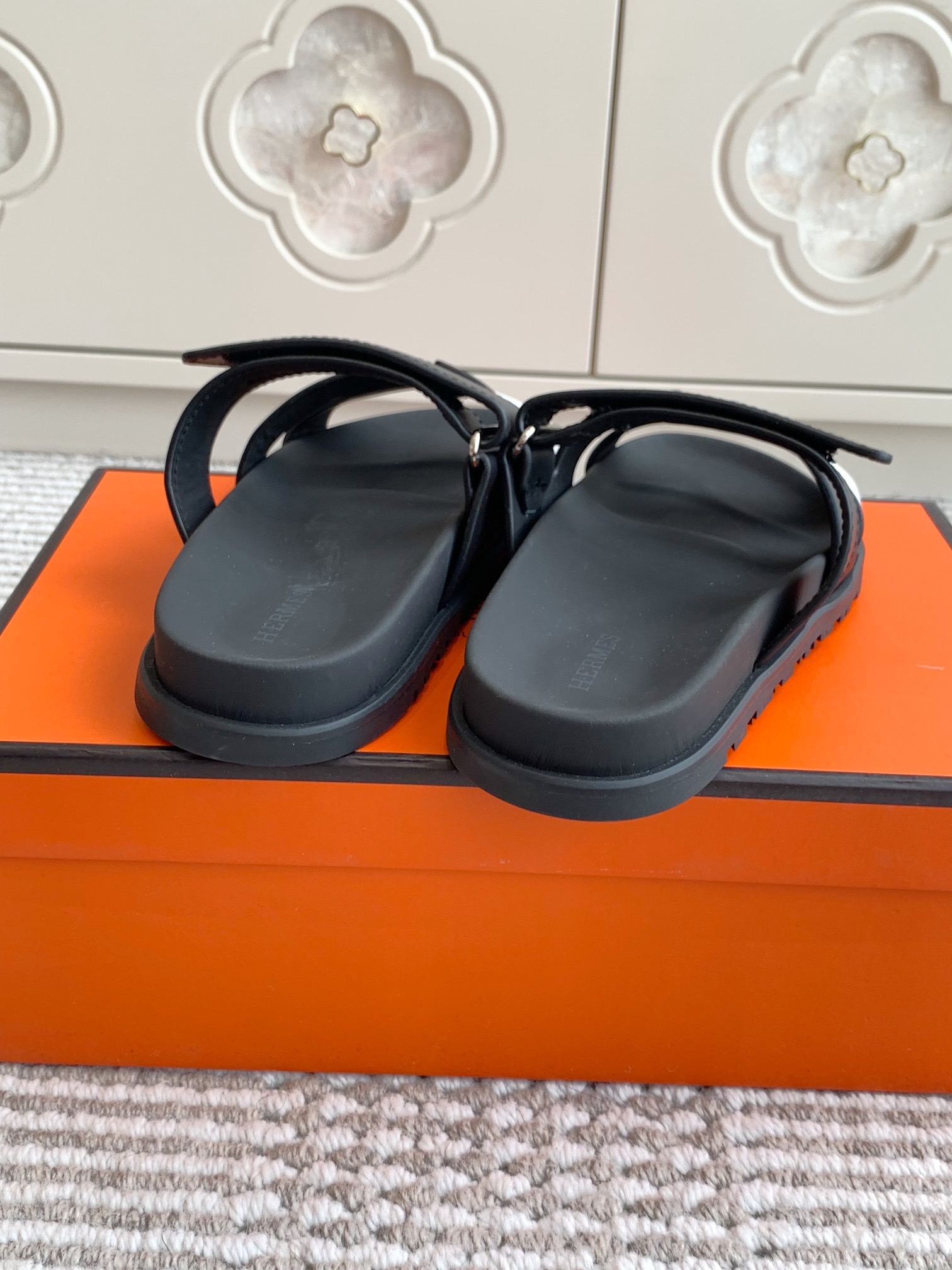 HERMES 00499