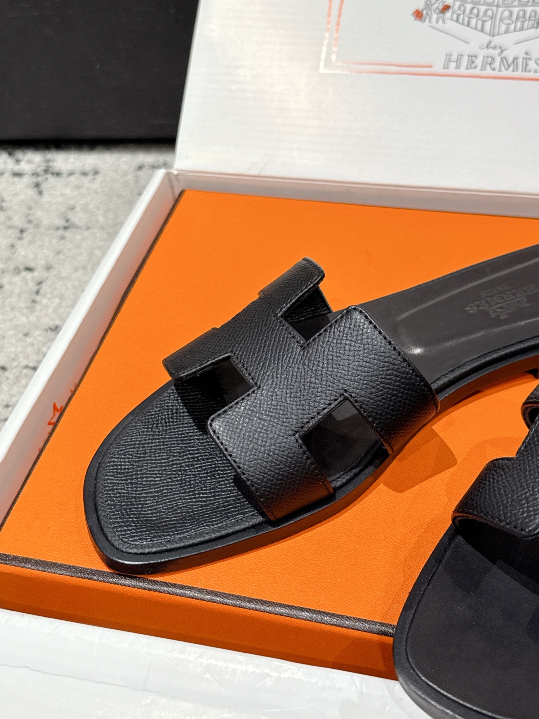 Oran leather sandal Hermès black  Leather