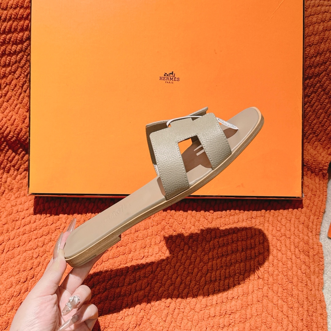 HERMES  00519
