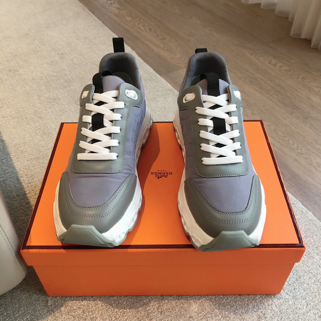 HERMES 00519