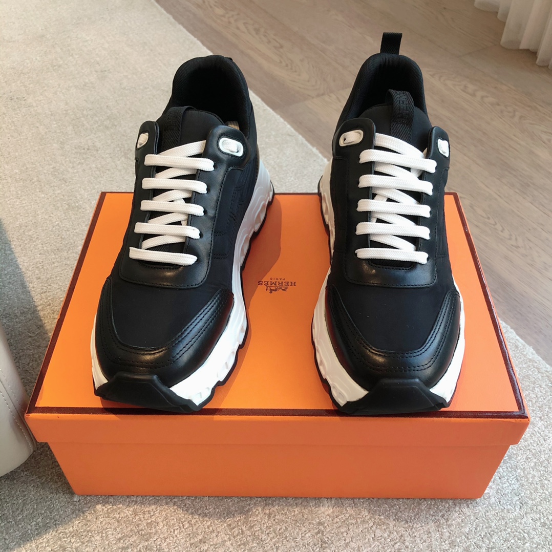 HERMES 00529