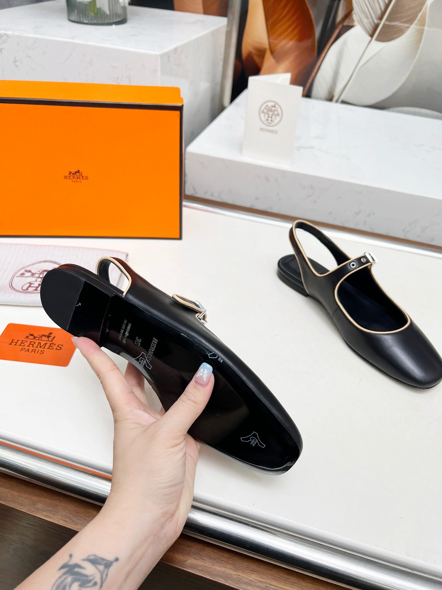 HERMES 00538
