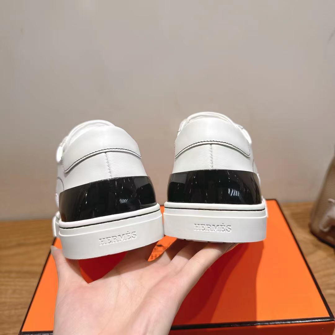 HERMES  00549