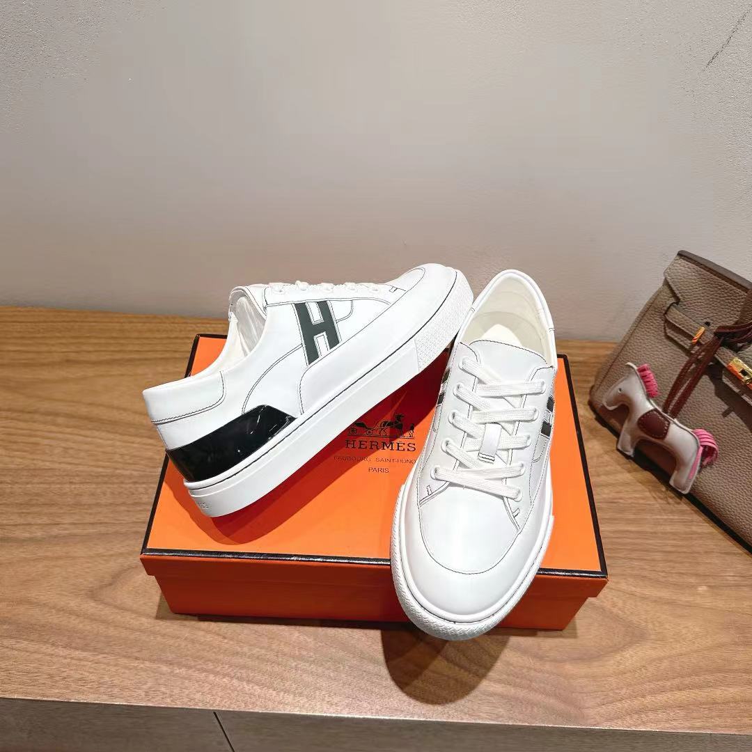 HERMES  00549