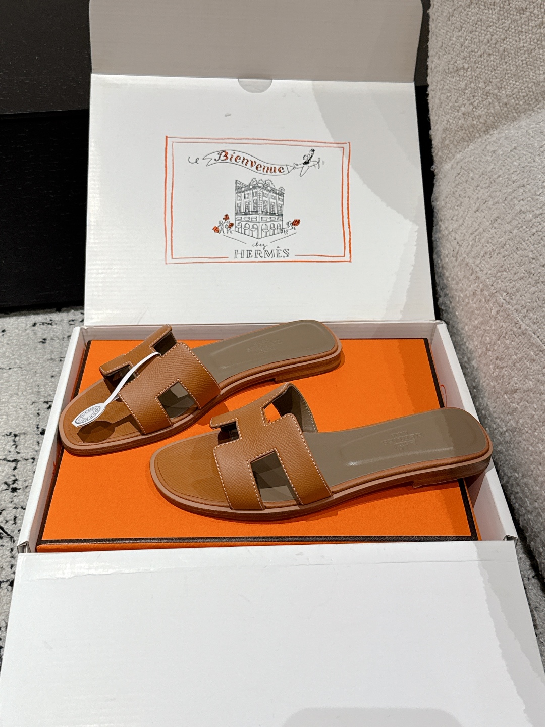HERMES  00549