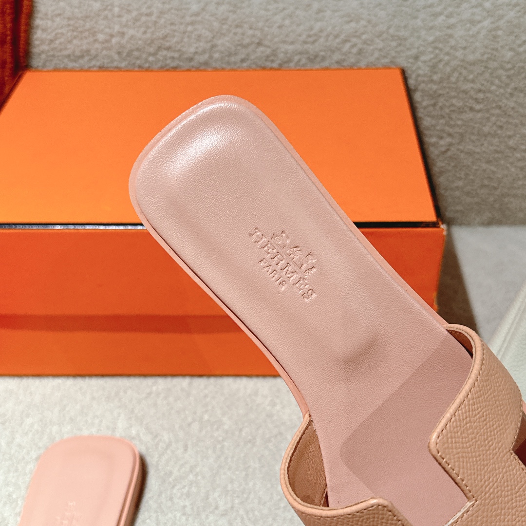 HERMES  00549