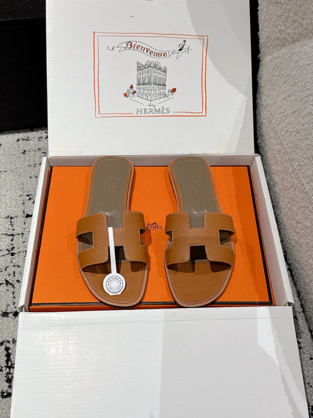 HERMES  00549