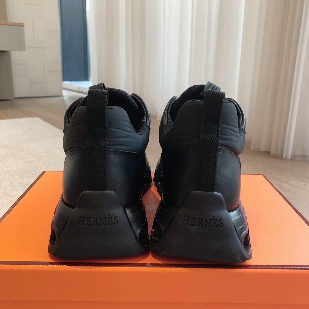 HERMES 00549