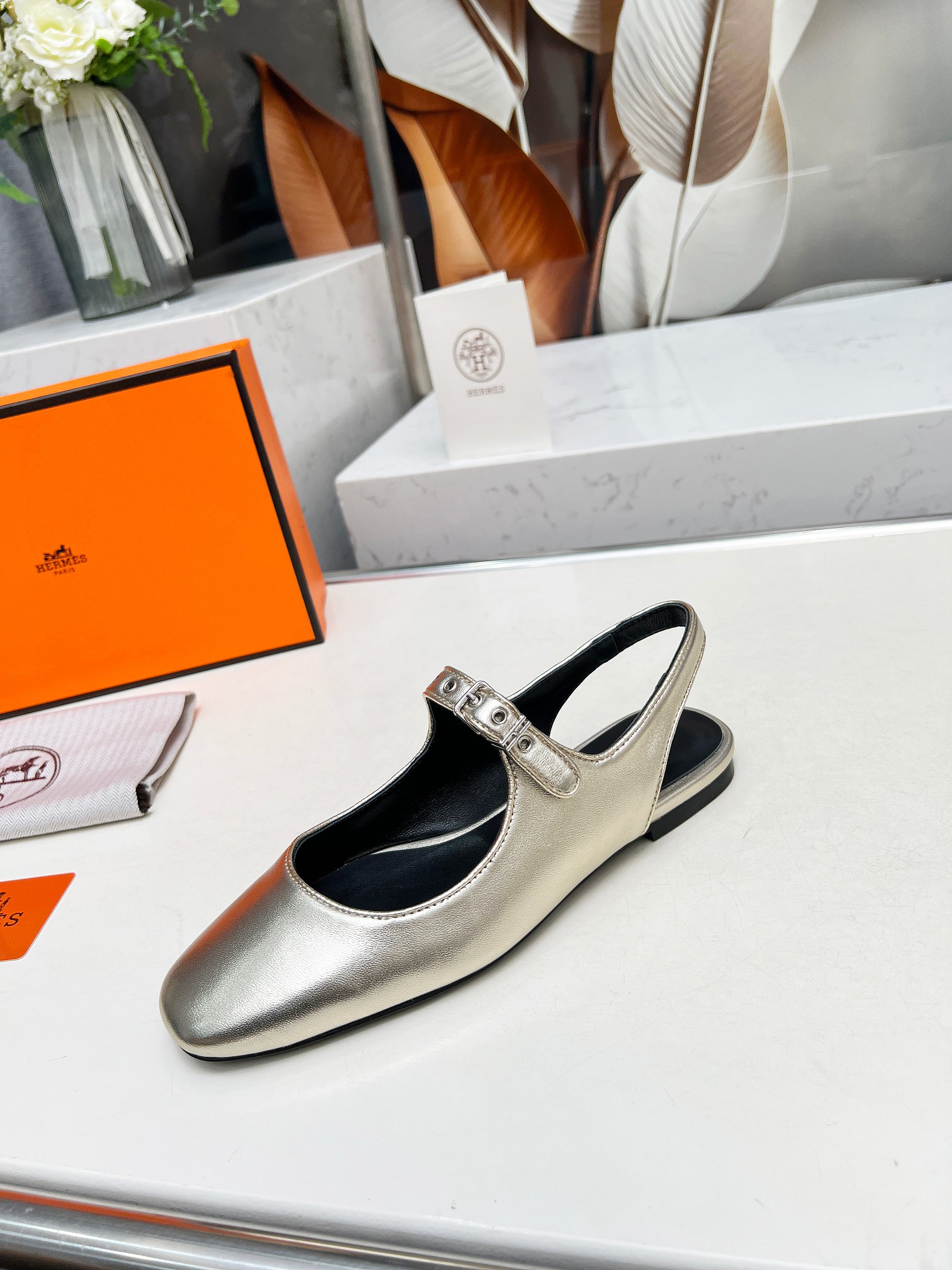 HERMES 00559