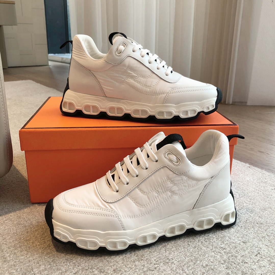 HERMES 00559