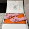 Hermès Oran Sandals – Rose Pink Leather