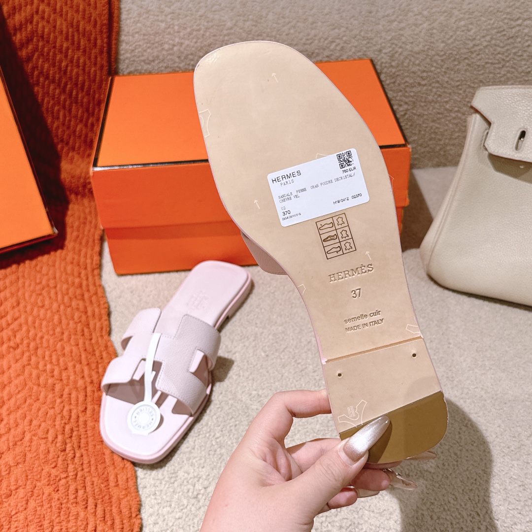 HERMES 00569 HERMES 00569