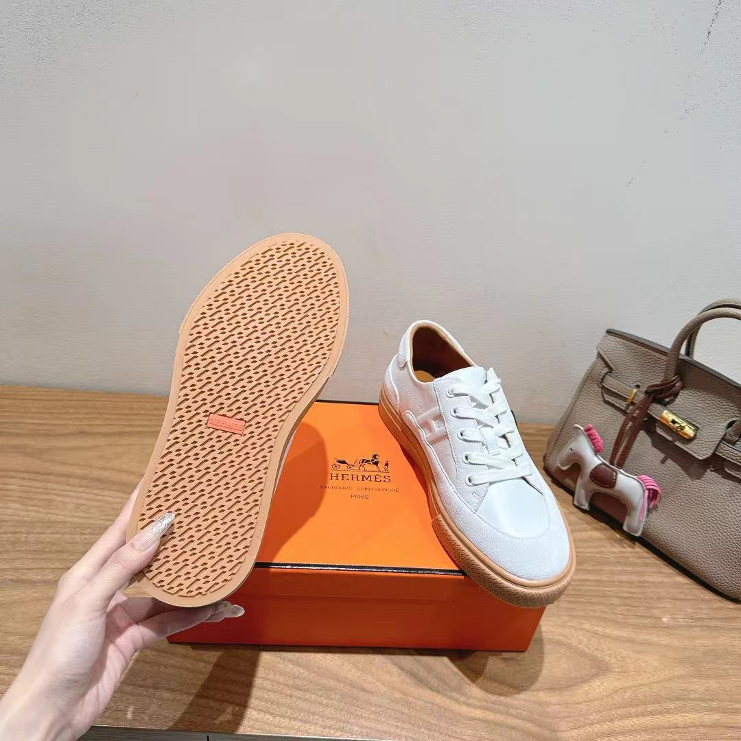 HERMES 00569 HERMES 00569