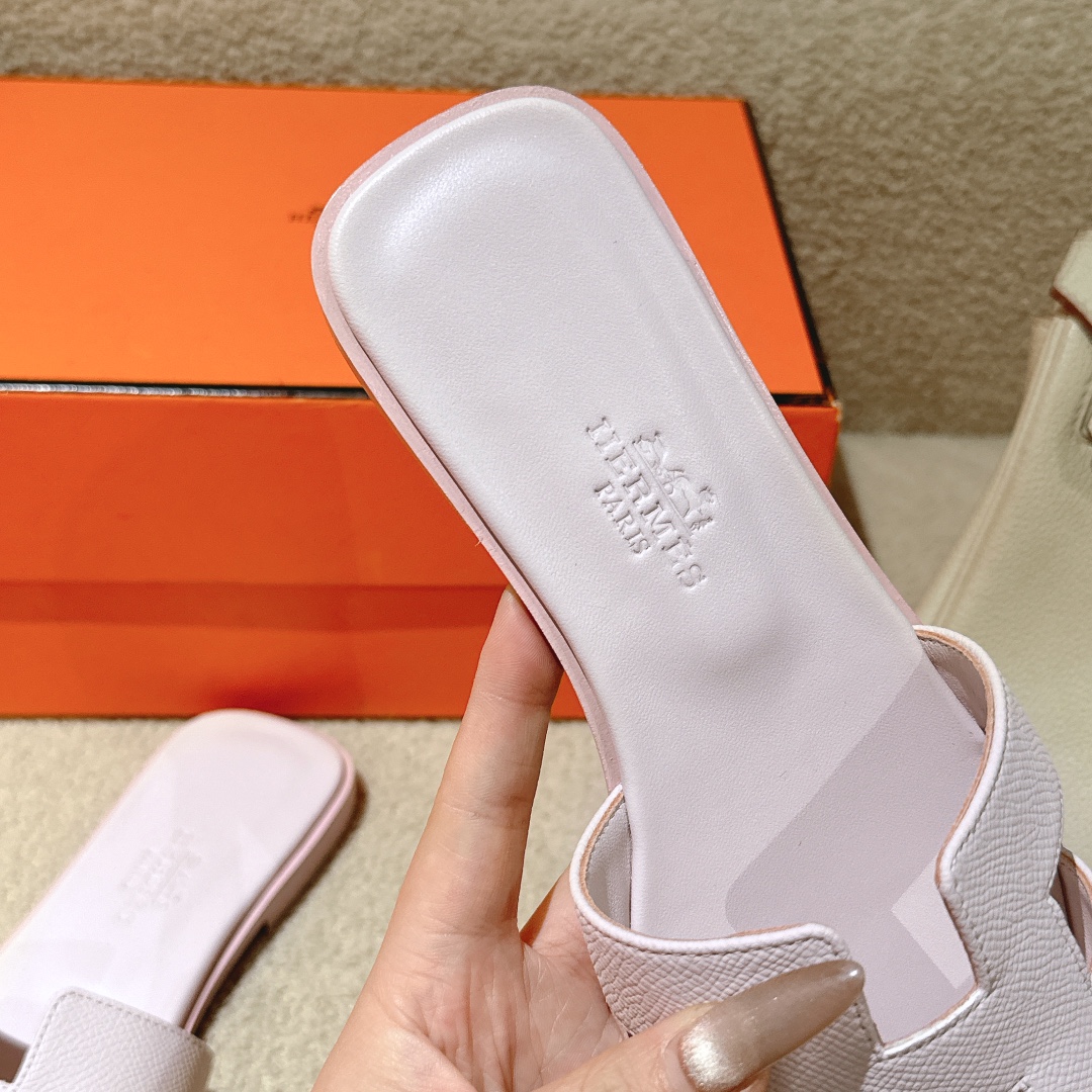 HERMES 00569 HERMES 00569