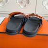 HERMES 00579