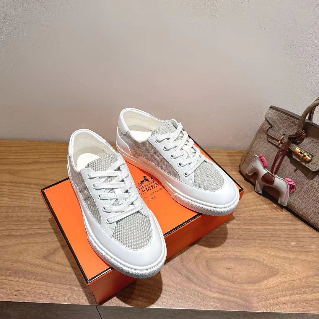 HERMES 00579 HERMES 00579