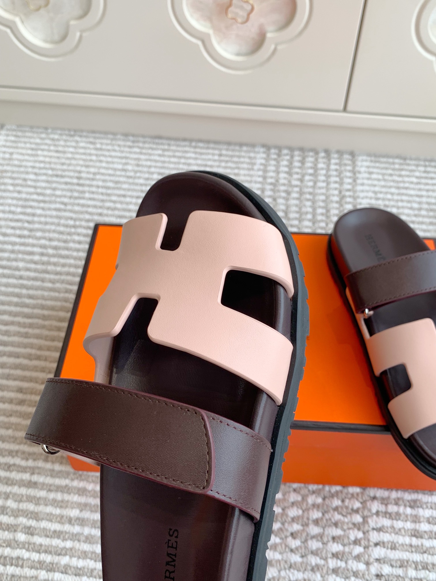 HERMES 00589