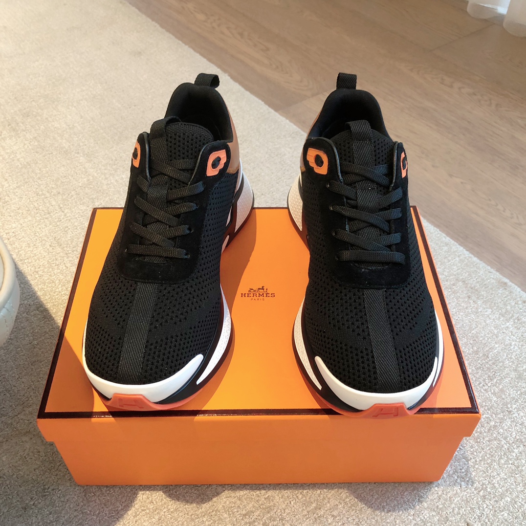 HERMES 00589