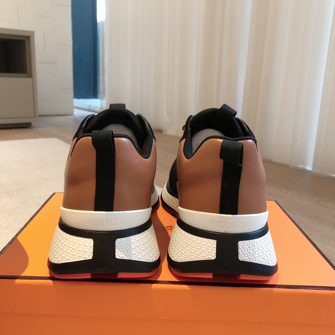 HERMES 00589