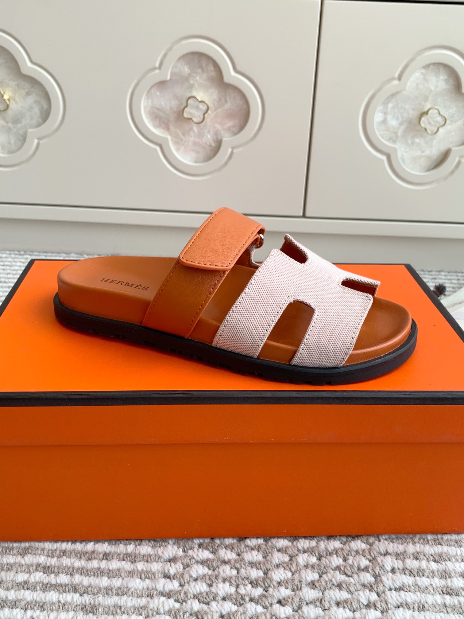 HERMES 00599