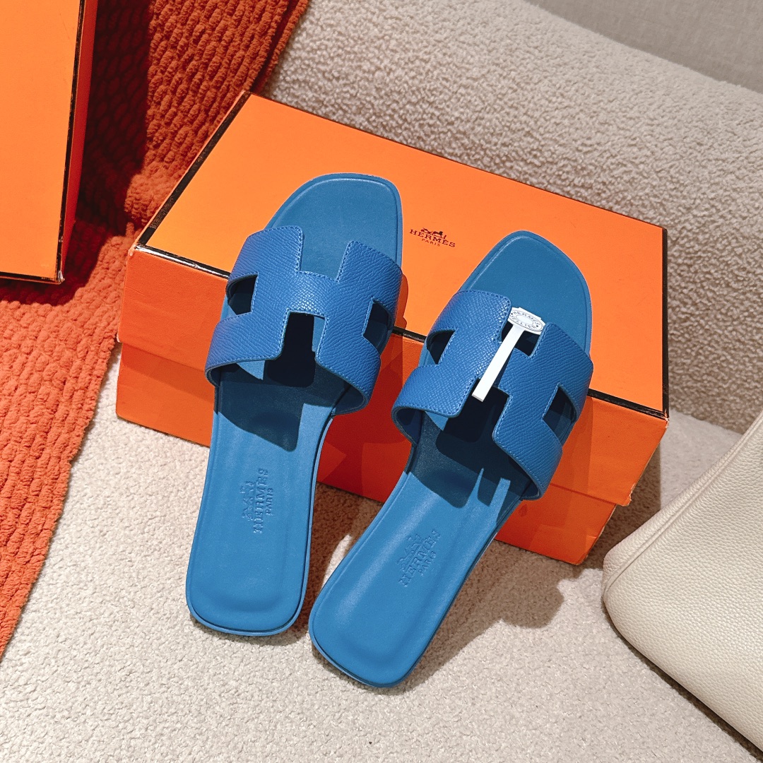 HERMES 00599 HERMES 00599