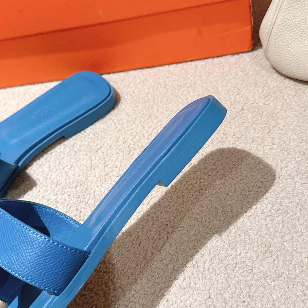 HERMES 00599 HERMES 00599