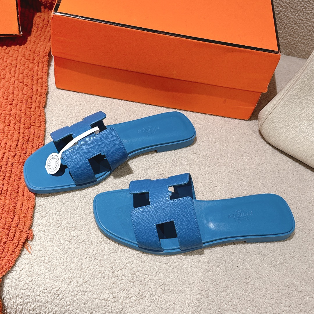 HERMES 00599 HERMES 00599