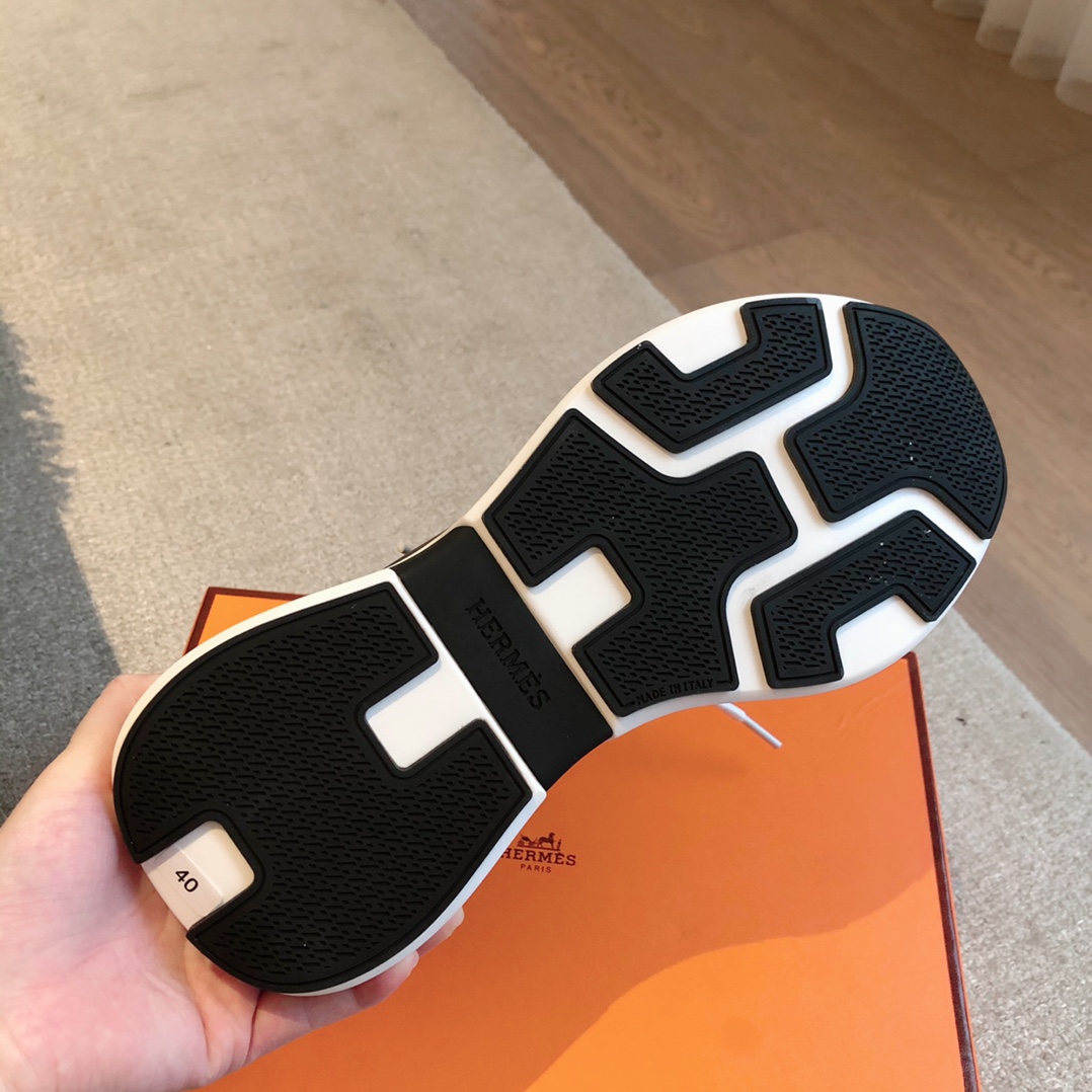 HERMES 00599 HERMES 00599