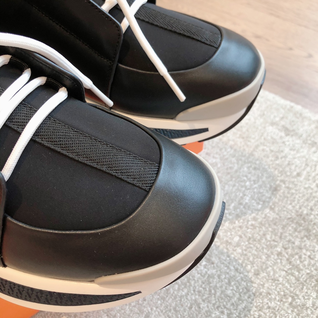 HERMES 00599 HERMES 00599