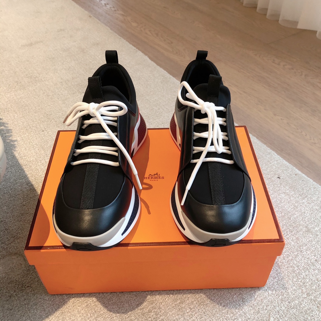 HERMES 00599 HERMES 00599